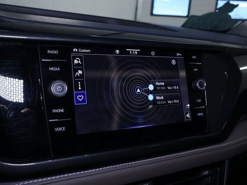 Used 2022 Volkswagen Taos SEL image 34