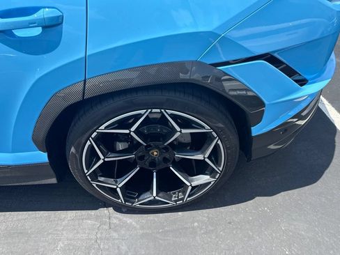 Used 2024 Lamborghini Urus Performante AWD/4WD image 5