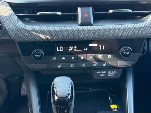 New 2026 Subaru Outback Limited image 30