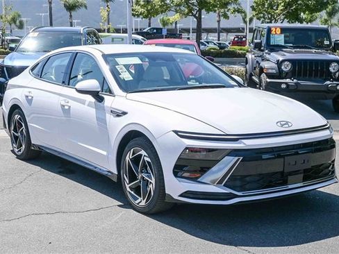 New 2026 Hyundai Sonata SEL image 3