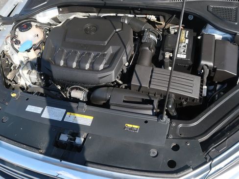 Used 2020 Volkswagen Passat 2.0T SEL image 42