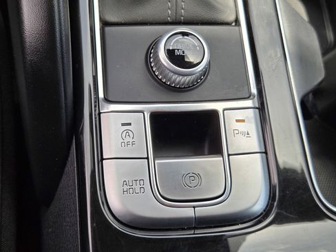 Used 2023 Kia Telluride S FWD image 21