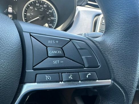 Used 2024 Nissan Versa SV FWD image 30
