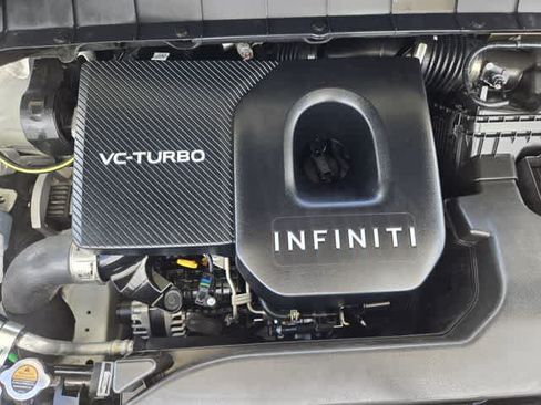 Certified 2027 INFINITI QX60 Luxe w/ Cargo Package FWD image 9