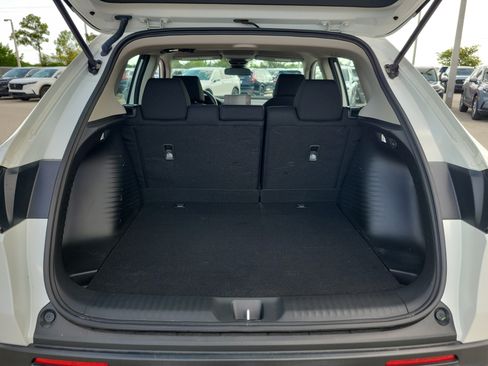 Used 2024 Honda HR-V LX image 11