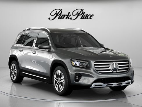 New 2026 Mercedes-Benz GLB 250 image 33