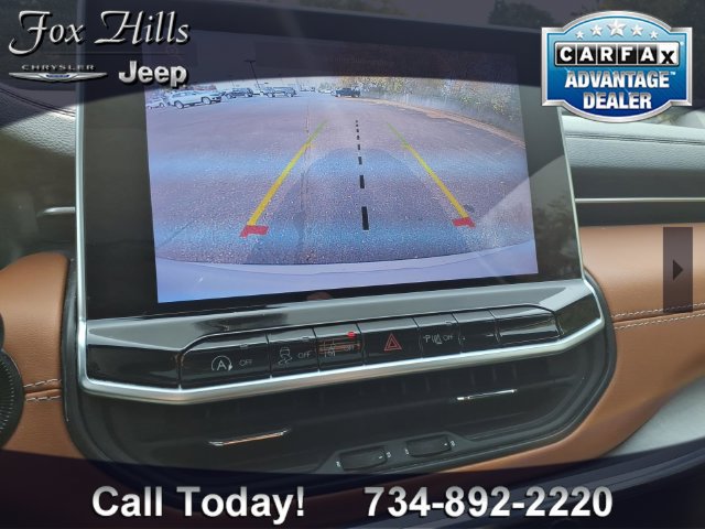 Certified 2024 Jeep Compass Limited w/ Sun and Sound Group AWD/4WD image 22