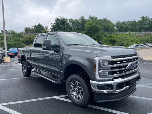 New 2026 Ford F250 Lariat AWD/4WD image 4