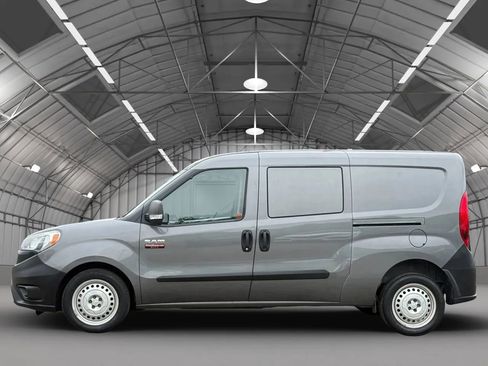 Used 2021 RAM ProMaster City Tradesman FWD image 4