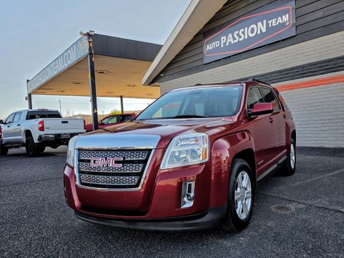 Used 2014 GMC Terrain SLT image 1