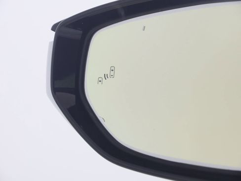 Used 2020 Lexus UX 250h F Sport w/ F Sport Luxury Package image 22