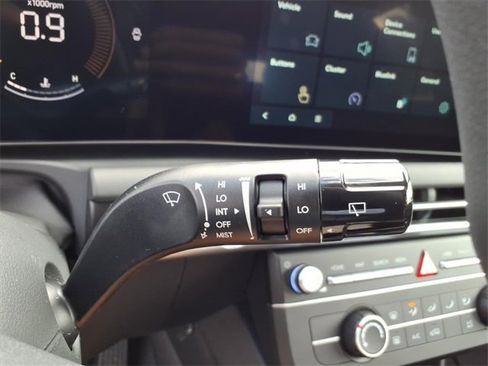 New 2026 Hyundai Tucson SE image 26