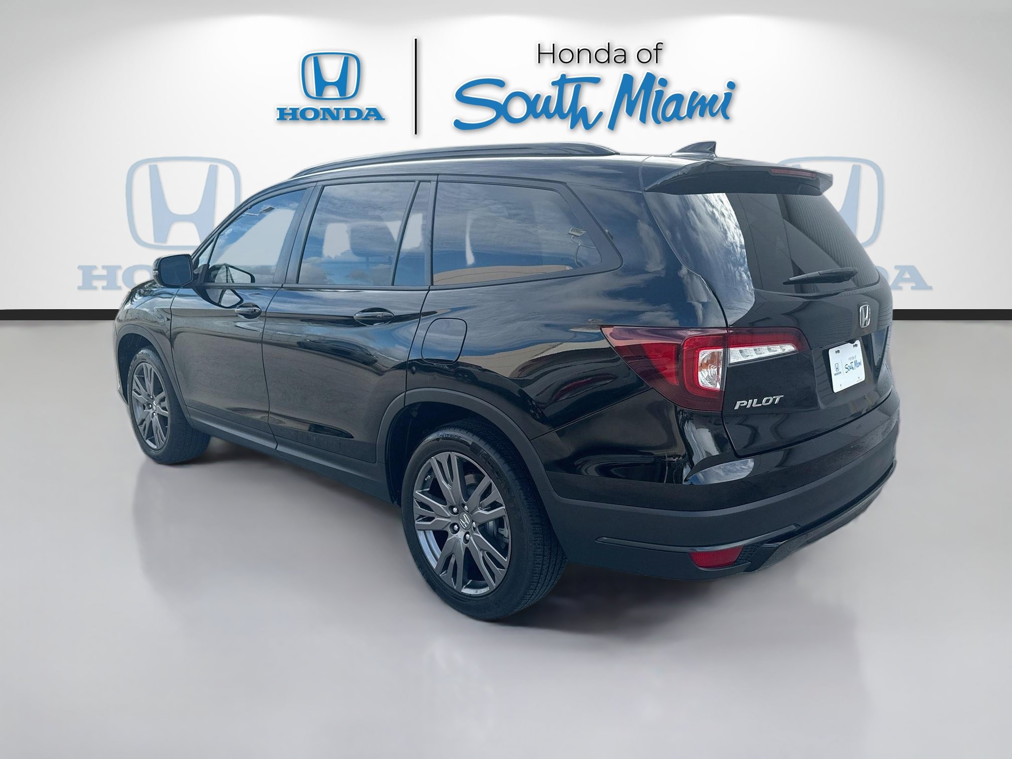 Used 2022 Honda Pilot Sport image 5