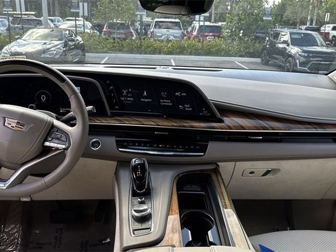 Used 2021 Cadillac Escalade Sport Platinum w/ Heavy-Duty Trailer Package image 15