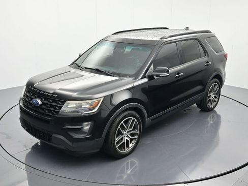 Used 2016 Ford Explorer Sport w/ Equipment Group 401A AWD/4WD image 29