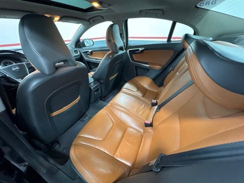 Used 2012 Volvo S60 T5 FWD image 12