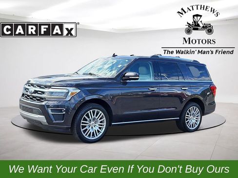 Used 2024 Ford Expedition Limited image 1
