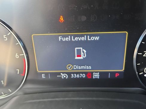 Used 2023 Buick Envision Preferred w/ Sport Touring Package AWD/4WD image 30