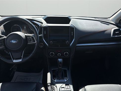 Used 2018 Subaru Crosstrek 2.0i Limited image 9