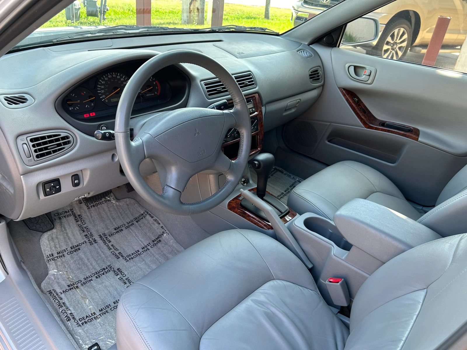 Used 2001 Mitsubishi Galant ES FWD image 24