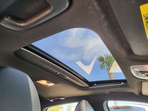 Certified 2023 Hyundai Elantra N Line image 10