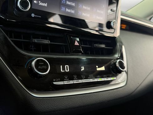 Used 2022 Toyota Corolla LE FWD image 20