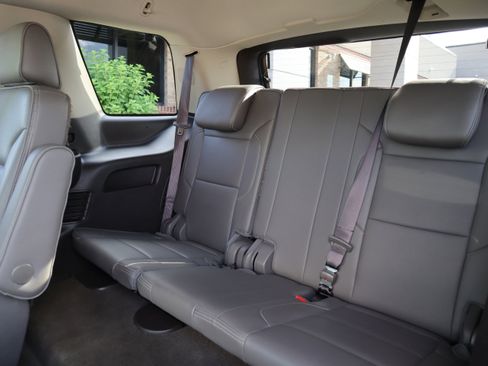 Used 2017 GMC Yukon Denali w/ Open Road Package AWD/4WD image 36