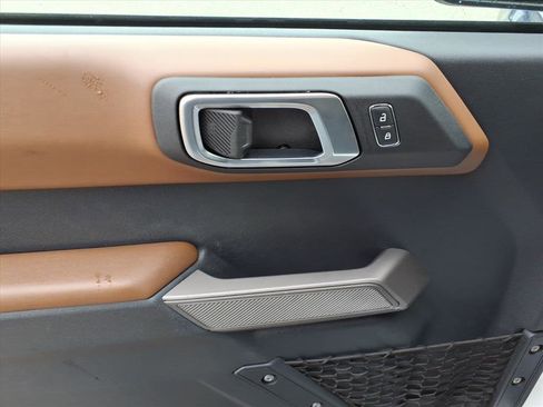 Certified 2022 Ford Bronco Outer Banks image 10