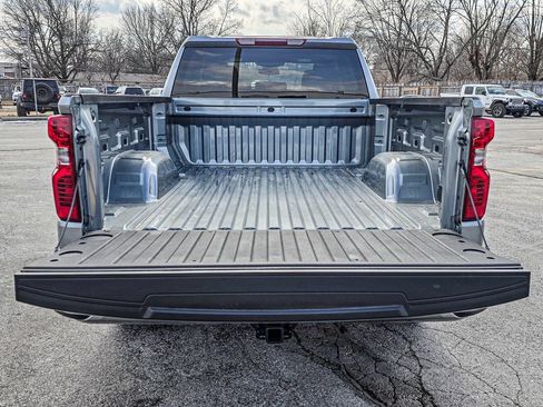 Used 2026 Chevrolet Silverado 1500 Custom AWD/4WD image 7