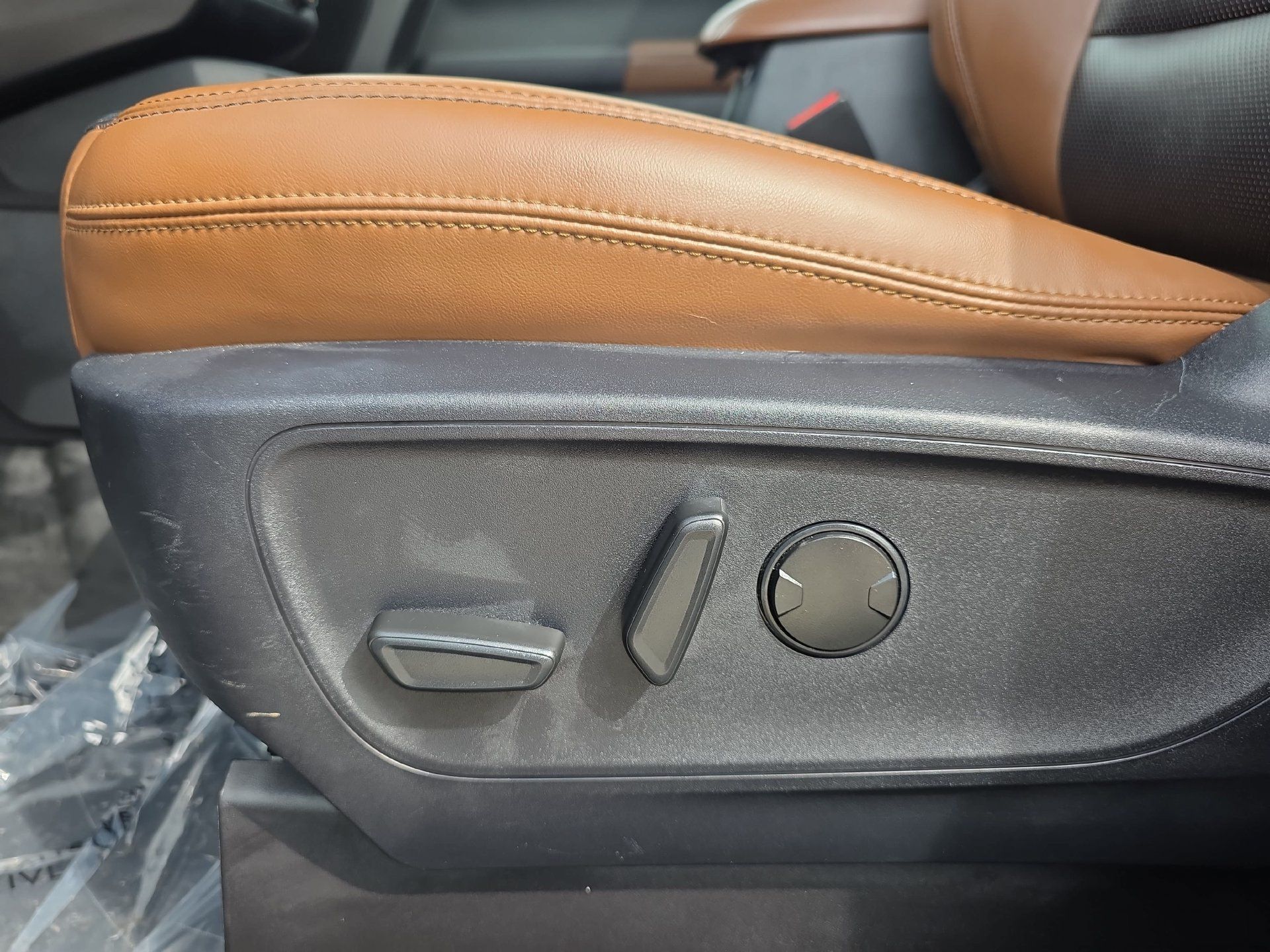 Used 2024 Nissan Altima 2.5 SR w/ SR Premium Package FWD image 27