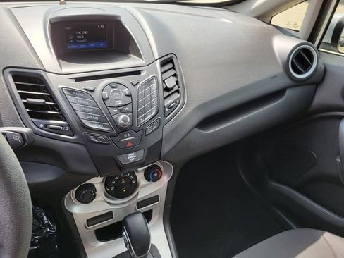 Used 2019 Ford Fiesta SE image 20