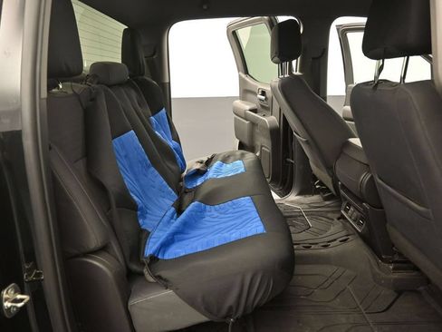 Used 2019 Chevrolet Silverado 1500 LT w/ Texas Edition RWD image 2
