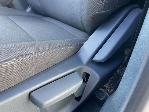 New 2025 Ford Maverick XL image 14