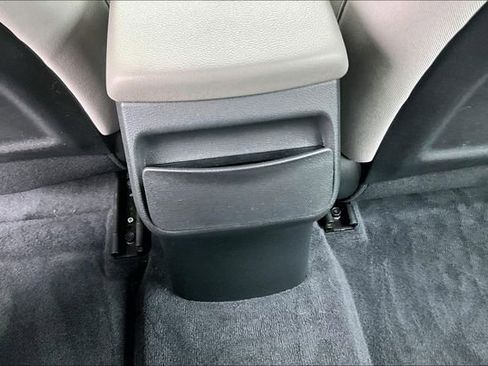 Used 2018 Hyundai Elantra SEL w/ Cargo Package FWD image 10