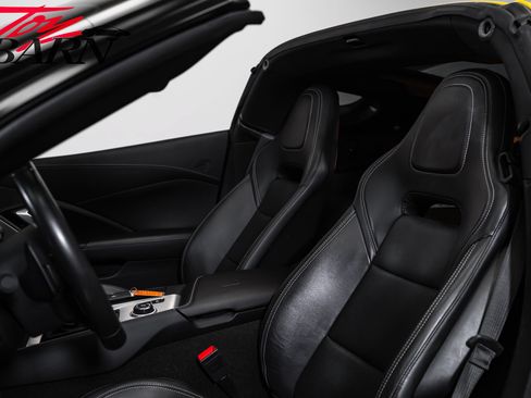 Used 2019 Chevrolet Corvette Grand Sport w/ Carbon Flash Badge Package RWD image 28