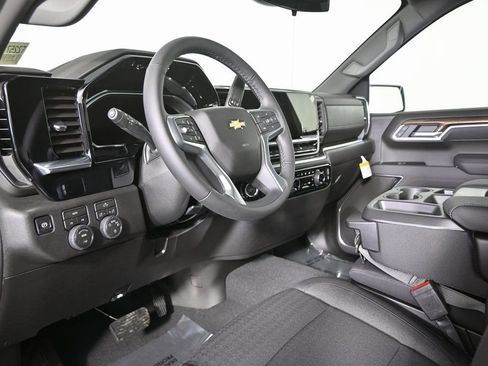 New 2026 Chevrolet Silverado 1500 LT AWD/4WD image 22