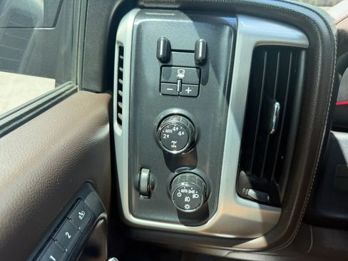 Used 2016 GMC Sierra 1500 SLT w/ Texas SLT Premium Package AWD/4WD image 15