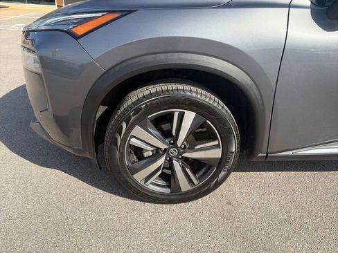 Used 2021 Nissan Rogue SL w/ Premium Package image 57