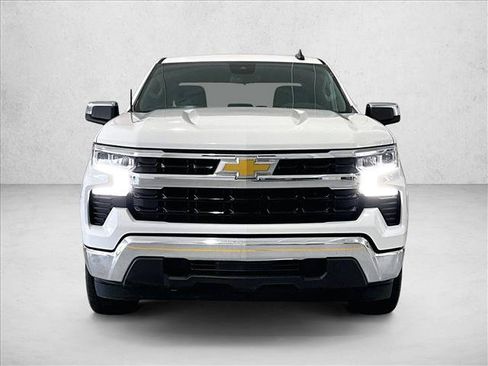 Used 2023 Chevrolet Silverado 1500 LT RWD image 3