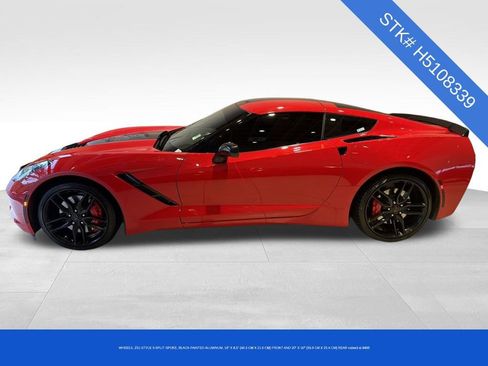 Used 2017 Chevrolet Corvette Stingray Coupe image 4