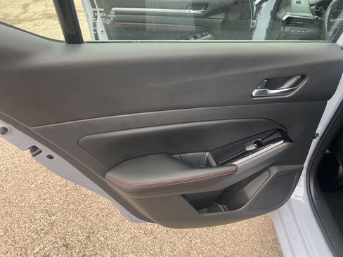 Certified 2023 Nissan Altima 2.5 SR image 11