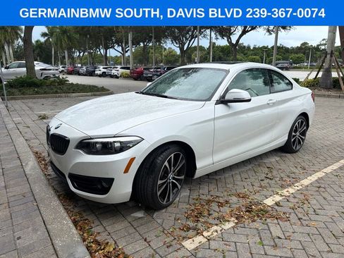 Used 2021 BMW 230i Coupe w/ Convenience Package RWD image 2
