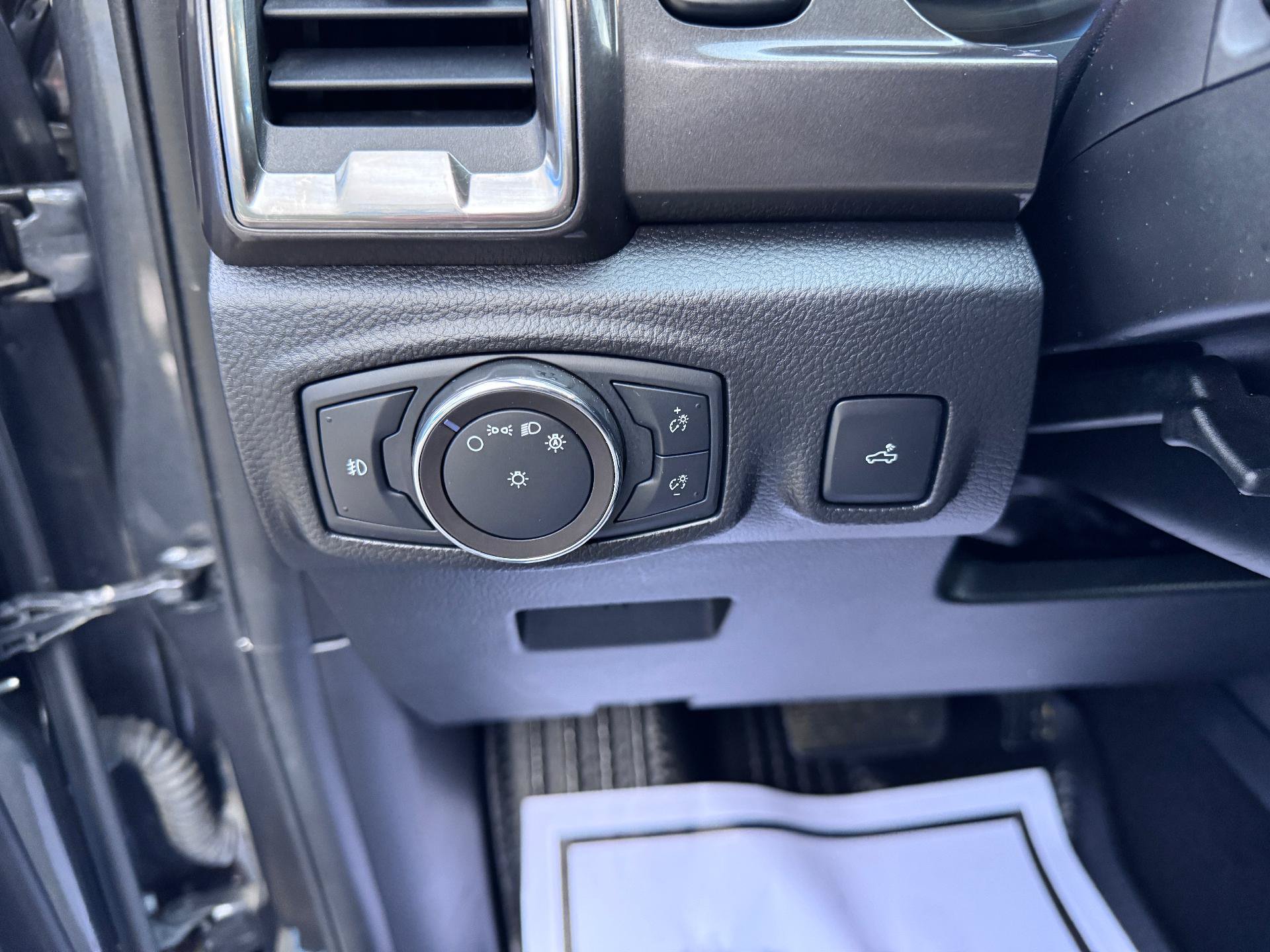 Used 2019 Ford Ranger Lariat w/ Equipment Group 501A Mid AWD/4WD image 25