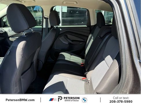 Used 2017 Ford Escape SE AWD/4WD image 14