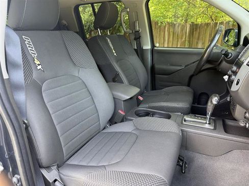 Used 2019 Nissan Frontier PRO-4X AWD/4WD image 22