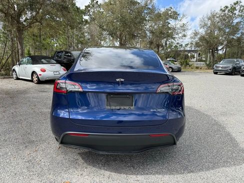 Used 2024 Tesla Model Y Long Range image 13
