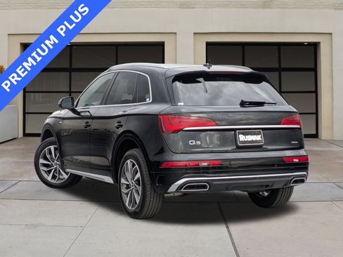 Used 2023 Audi Q5 2.0T Premium Plus w/ Premium Plus Package image 2