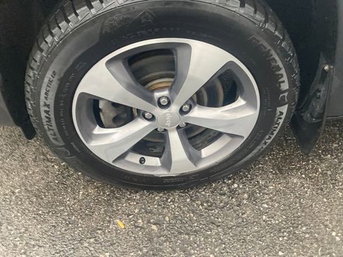 Used 2021 Jeep Cherokee Limited w/ Trailer Tow Group image 31