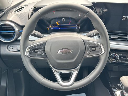New 2026 Chevrolet Trax LT w/ Driver Confidence Package FWD image 25