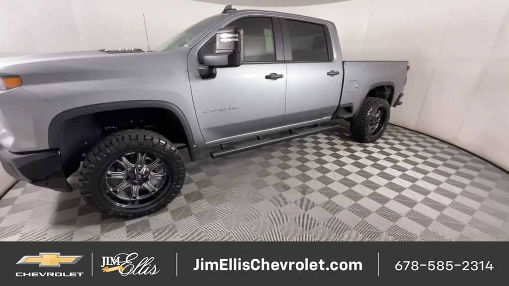 New 2025 Chevrolet Silverado 2500 Custom w/ Custom Convenience Package AWD/4WD image 9